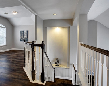 5630 Heather Run - Photo Thumbnail 17