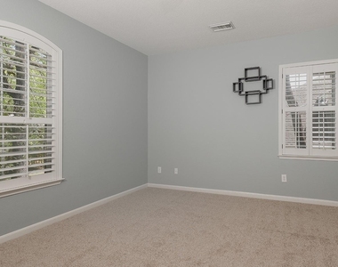 54 Longsford - Photo Thumbnail 24