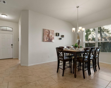 14011 Wolftrap Lane - Photo Thumbnail 12
