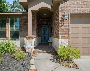 14011 Wolftrap Lane - Photo Thumbnail 2