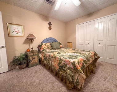 1031 Redfish Street - Photo Thumbnail 14