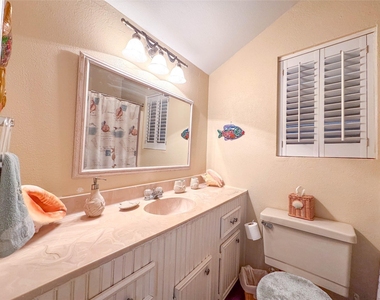 1031 Redfish Street - Photo Thumbnail 18