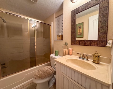 1031 Redfish Street - Photo Thumbnail 16