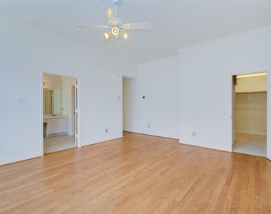911 Reinicke Street - Photo Thumbnail 39