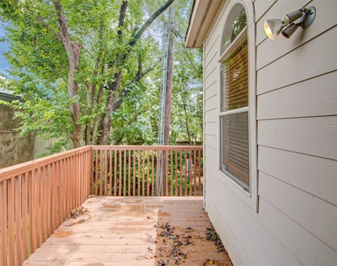 911 Reinicke Street - Photo Thumbnail 46