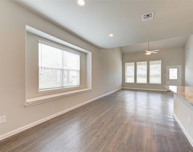 3707 W Alessano Lane - Photo Thumbnail 5