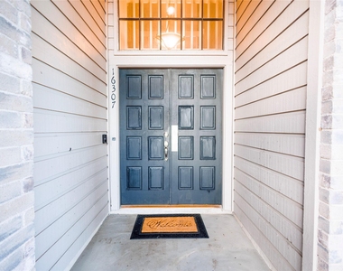 16307 Mulberry Run Court - Photo Thumbnail 1