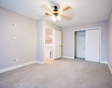 16307 Mulberry Run Court - Photo Thumbnail 21