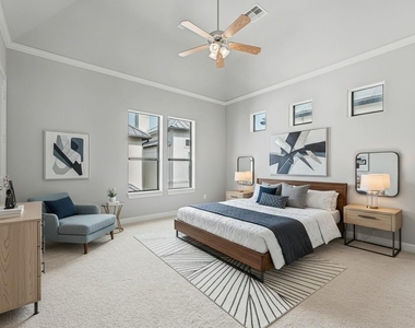 634 Nagle Street - Photo Thumbnail 17