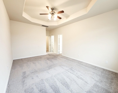 10717 Madden Oaks Place - Photo Thumbnail 23