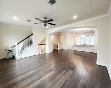 10717 Madden Oaks Place - Photo Thumbnail 16