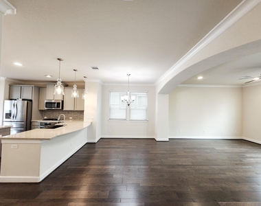 10717 Madden Oaks Place - Photo Thumbnail 10