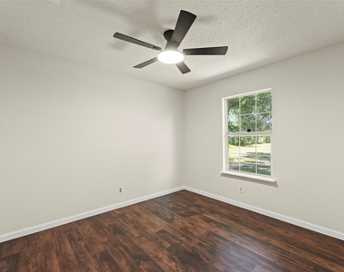 5941 Noel Lane - Photo Thumbnail 7