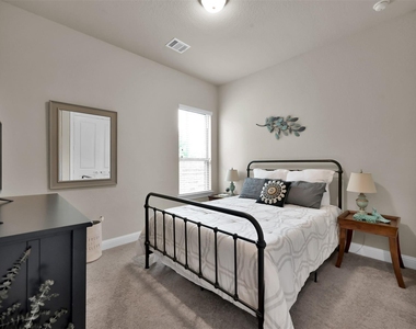 4205 Grand Oaks Wind - Photo Thumbnail 22