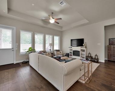 4205 Grand Oaks Wind - Photo Thumbnail 11