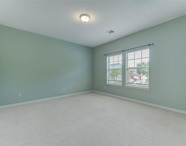 3819 Rivermoss Lane - Photo Thumbnail 31