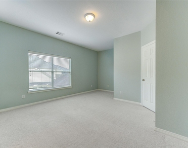 3819 Rivermoss Lane - Photo Thumbnail 28
