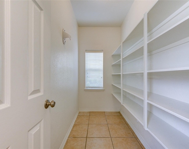 3819 Rivermoss Lane - Photo Thumbnail 36