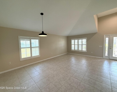 3262 Siderwheel Drive - Photo Thumbnail 4