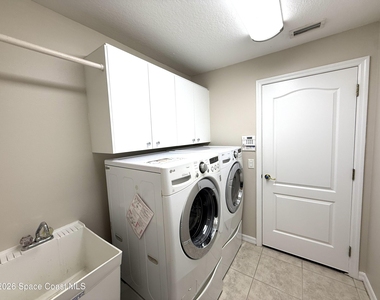 3262 Siderwheel Drive - Photo Thumbnail 30