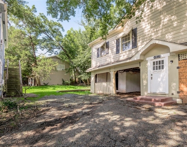 811 Sam Houston Avenue - Photo Thumbnail 19