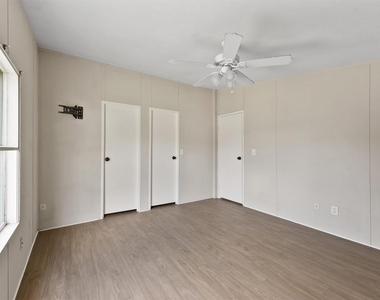 16212 Lone Star Ranch Drive - Photo Thumbnail 16