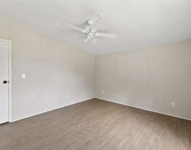 16212 Lone Star Ranch Drive - Photo Thumbnail 17
