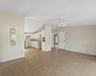16212 Lone Star Ranch Drive - Photo Thumbnail 2