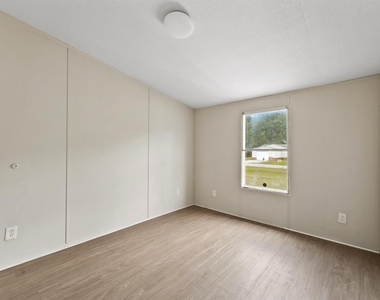 16212 Lone Star Ranch Drive - Photo Thumbnail 9