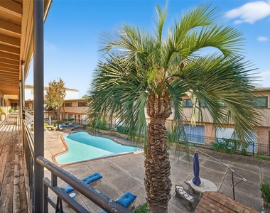3809 N Braeswood Boulevard - Photo Thumbnail 11