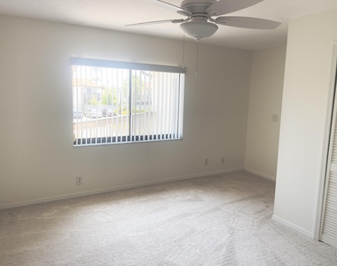 3272 Sand Court - Photo Thumbnail 5