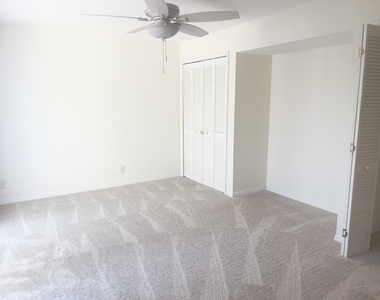 3272 Sand Court - Photo Thumbnail 7