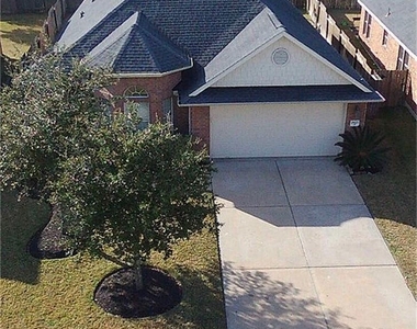 2822 Chalet Knolls Lane - Photo Thumbnail 1