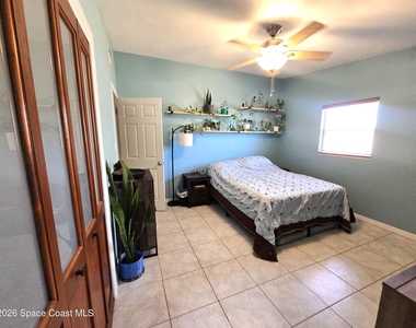 210 Juniper Avenue - Photo Thumbnail 16
