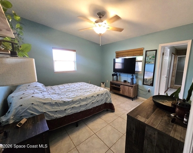 210 Juniper Avenue - Photo Thumbnail 15