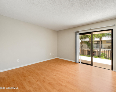 255 Paradise Boulevard - Photo Thumbnail 22