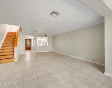 255 Paradise Boulevard - Photo Thumbnail 12