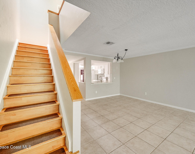 255 Paradise Boulevard - Photo Thumbnail 13