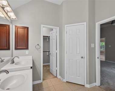 18154 Williams Elm Drive - Photo Thumbnail 17