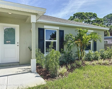 144 Roosevelt Street - Photo Thumbnail 2