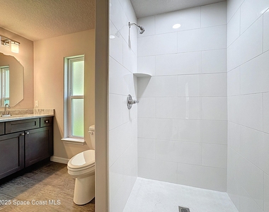 144 Roosevelt Street - Photo Thumbnail 17