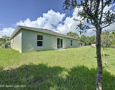 144 Roosevelt Street - Photo Thumbnail 25