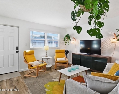 8521 Canaveral Boulevard - Photo Thumbnail 4