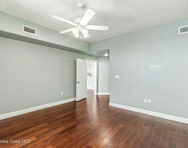 4955 Dixie Highway Ne - Photo Thumbnail 9