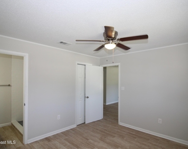 75 Rivercliff Lane - Photo Thumbnail 7