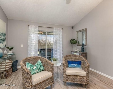 97 Niemira Avenue - Photo Thumbnail 14