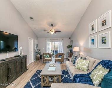 97 Niemira Avenue - Photo Thumbnail 9