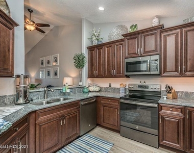 97 Niemira Avenue - Photo Thumbnail 3