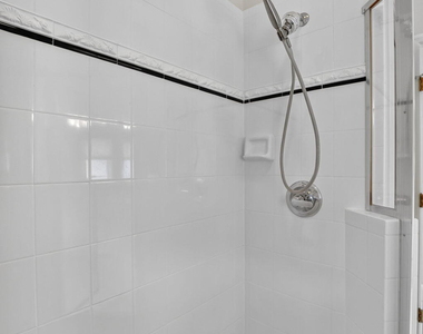 506 Tyler Avenue - Photo Thumbnail 22