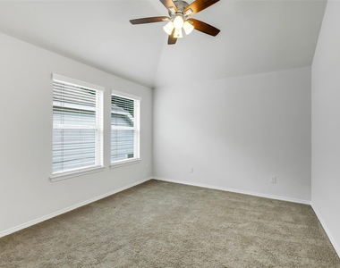 218 Kinnerly Peak Place - Photo Thumbnail 27